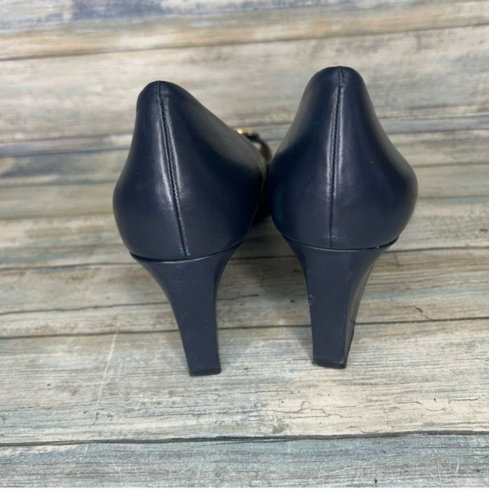 Tory Burch Shoes - Picture 2 of 4